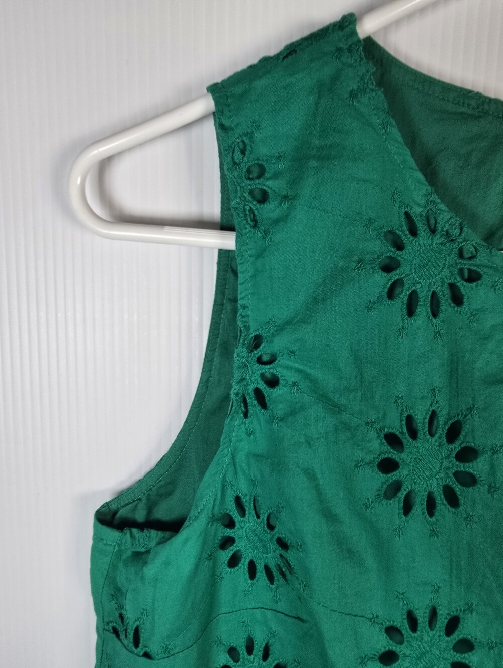 J. Crew Women's Sleeveless Lined Eyelet Shell Tank Top Emerald Green Size XS - Picture 6 of 11